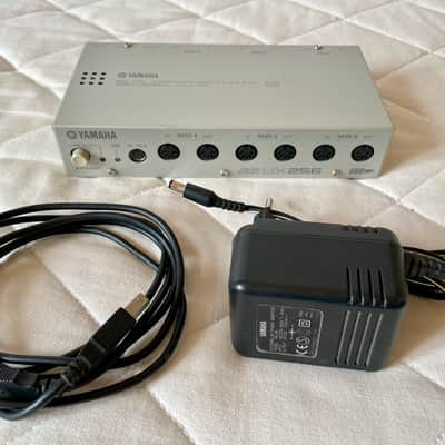 Yamaha UX256 USB midi interface image 5