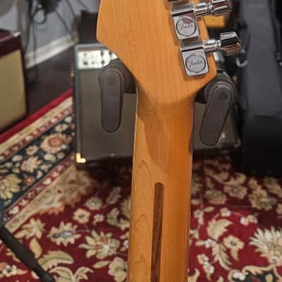 Fender Big Aplple Stratocaster 1997 - Shoreline Gold image 8