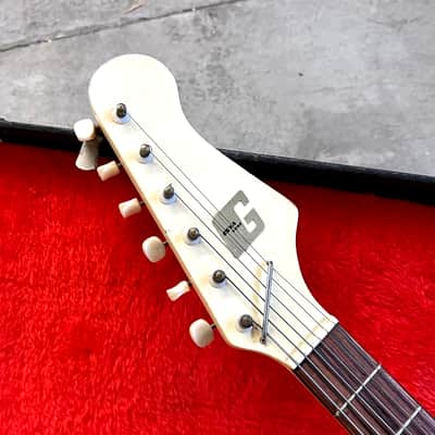 Guyatone LG-130t Wackadoodle offset bizarre guitar c 1960’s Candy Apple Red CAR GUYA Bild 6