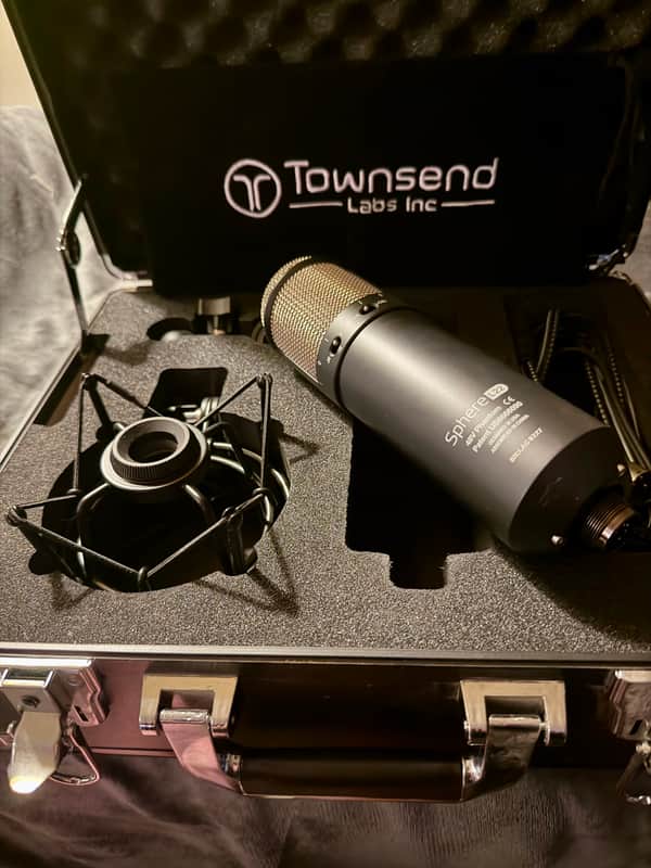 Townsend Labs Sphere L22 Precision Microphone Modeling System | Reverb
