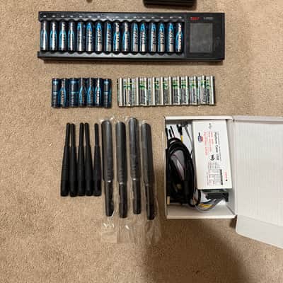 Clear-com Freespeak II 40 channel system image 5