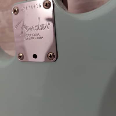 Used Fender Limited Edition American Professional Stratocaster with Rosewood Neck 2017 image 16
