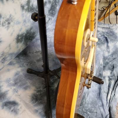 Video Demo 1973 Gibson Les Paul Deluxe Goldtop Mini Humbuckers Original Hard Shell Case image 6