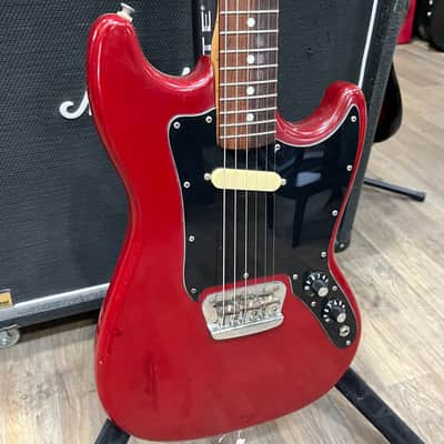 Fender Musicmaster with Rosewood Fretboard 1978 - Red image 1