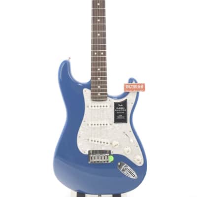 Fender Player II Modified Stratocaster with Rosewood Fretboard 2025 - Present - Electric Blue image 2