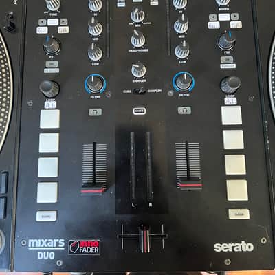 Mixars Duo MKII 2-Channel DJ Battle Mixer for Serato DJ 2010s - Black imagen 1