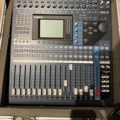 Yamaha 01V96 v2 + MY16AT ADAT Card + road case image 1