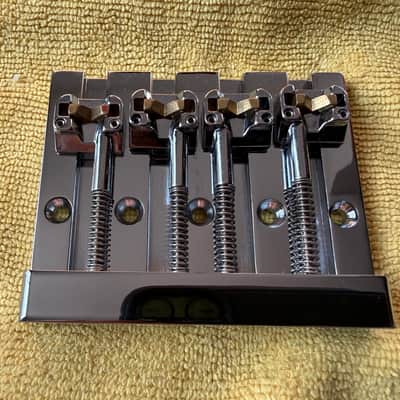 Hipshot MassKicker 4 String Bass Bridge Chrome image 1