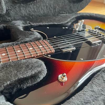 Ernie Ball Music Man StingRay HT with Rosewood Fretboard 2022 - 2024 - Showtime image 3