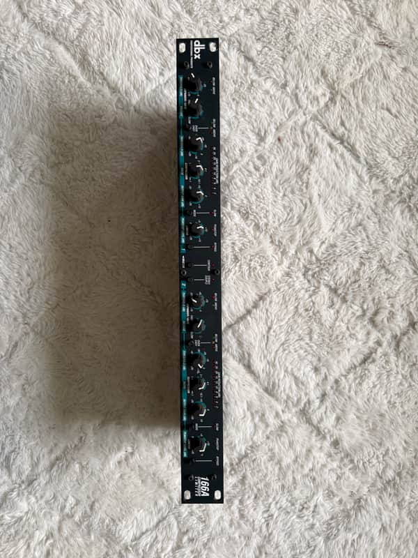 dbx dbx 166A Dual Channel Compressor Late 90s image 1