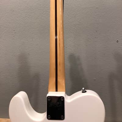 Squier Vintage Modified Telecaster SSH White image 14
