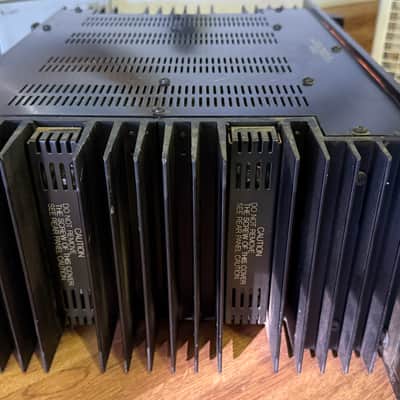 Yamaha P-2200 Professional Series Natural Sound Power Amplifier 1970s - Black image 2