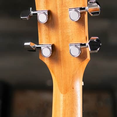 Taylor Academy 22e Grand Concert Acoustic/Electric Guitar with Gig Bag image 6