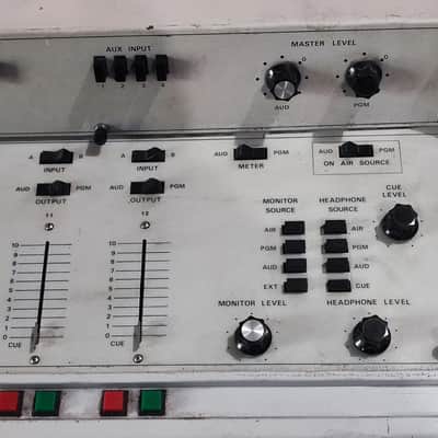 Rare Vintage Urei Model 1693 1690 Analog Mixing Console Mixer image 6