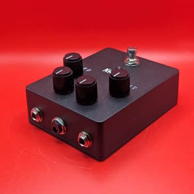 Discordance Electric  damn Parallel distortion overdrive Rat Blumes image 3