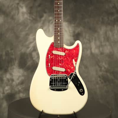 1967 Fender Mustang White image 2