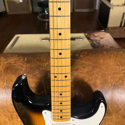 Fender 60th Anniversary American Vintage '54 Stratocaster 2014 - 2-Color Sunburst image 3