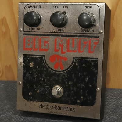 Electro-Harmonix Big Muff Pi V3 (Red & Black) | Reverb