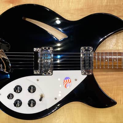 Rickenbacker 330 6-String Electric Guitar JetGlo Bild 4