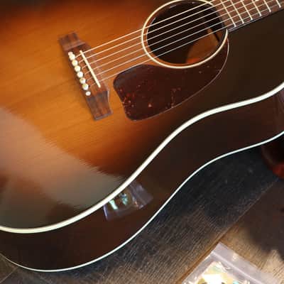 2015 Gibson J-45 Vintage Torrified Adirondack Acoustic Guitar Vintage Sunburst + OHSC image 6