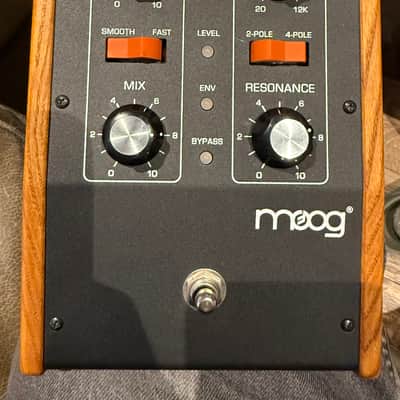 Moog MF-101 Moogerfooger Low Pass Filter with EP2 Expression Pedal 1998 - 2018 - Black image 2