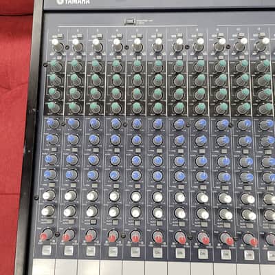 Yamaha MG32/14FX 32 Channel Mixing Console - Blue image 7