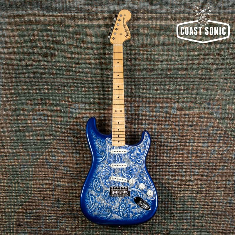 2025 Fender Limited Edition late 60s reissue Indigo Paisley