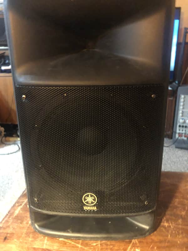 Yamaha MSR250 10" Active Loudspeaker 2010 - Present - Black image 1