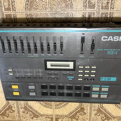 Casio RZ-1 Digital Sampling Rhythm Composer 1986 - Gray image 7
