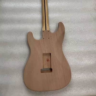 Quilted Veneer Maple Top Mahogany Guitar Strat Style Body with Rosewood Fingerboard Neck image 4