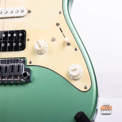 Suhr Pro Series S1 - Cactus Green Metallic | Reverb The Netherlands