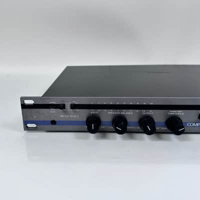 Aphex Aural Exciter Model 303 Rackmount Signal Processor image 3