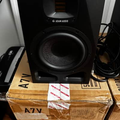 ADAM Audio A7V 7" Active Studio Monitors (Pair) 2022 - Present - Black image 2