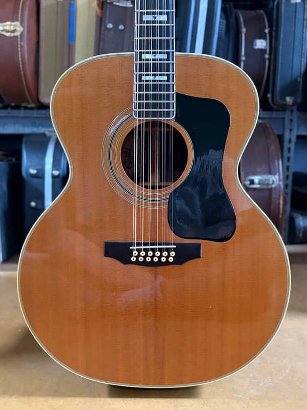 Guild F-512