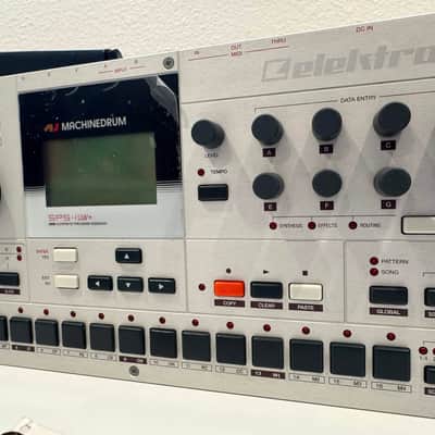 Elektron Machinedrum SPS-1UW+ MKII with MegaCommand and all accessories image 5