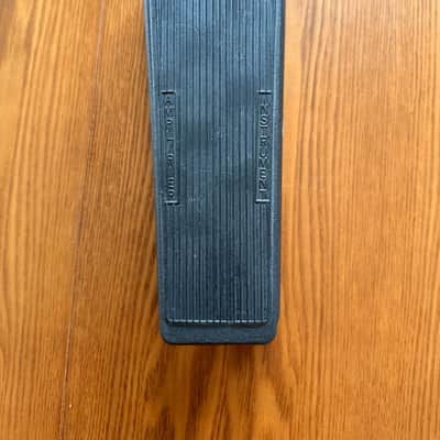 Dunlop Cry Baby Wah Pedal GCB95 image 2