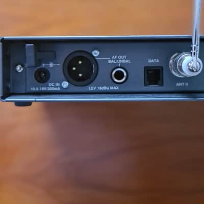 Sennheiser 🎧 Sennheiser EM 100 G2 True Diversity Receiver + SK 100 G2 Bodypack Transmitter – 786–822 MHz image 5