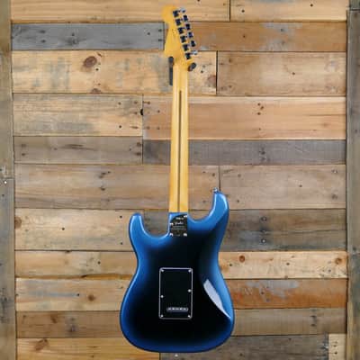 Fender American Professional II Stratocaster, Rosewood Fingerboard, Dark Night - 7# 12oz image 6