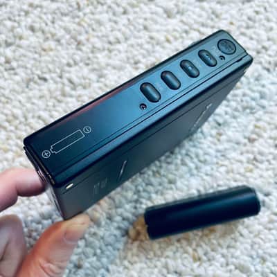 [RARE] PANASONIC RQ-P505 Walkman Cassette Player ! Awesome Gun Black : ) image 4