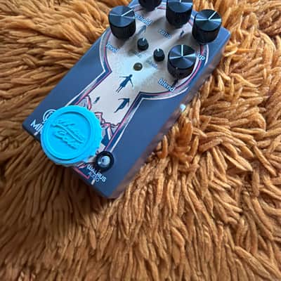 Walrus Audio Mira Optical Compressor 2022 - 2023 - Smoky Grey / Keyhole Graphic image 2
