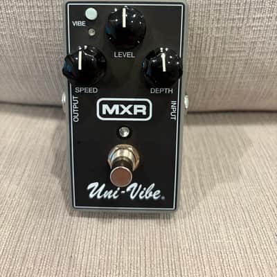 MXR M68 Uni-Vibe Chorus / Vibrato Pedal | Reverb