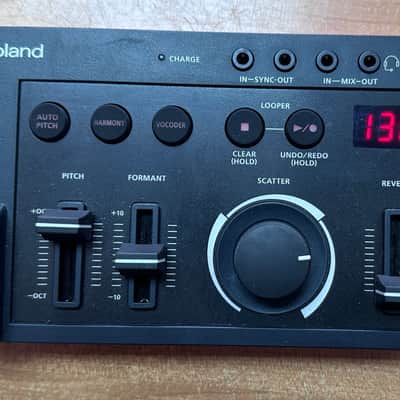 Roland E-4 AIRA Compact Voice Tweaker | Reverb