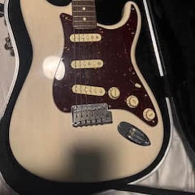 Fender 0117400701 2001 - White blonde image 2