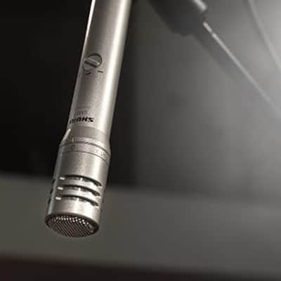 Shure SM81-LC Cardioid Condenser Instrument Microphone for Guitar, Piano, and Cymbals, Includes Swivel Adapter, Attenuator-Switch Lock, Windscreen, Carrying Case, No Cable Included (SM81-LC) image 6