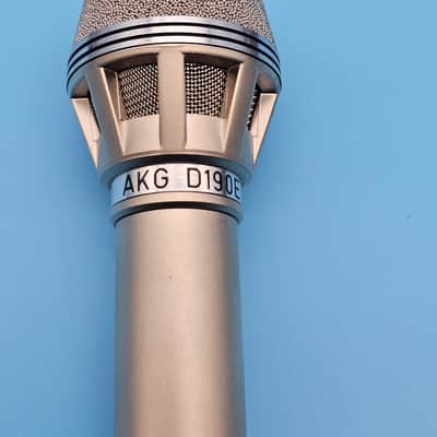 ☆Vintage 1970s AKG D190E *Refoamed* - Mint Condition D190 w/ Case image 3