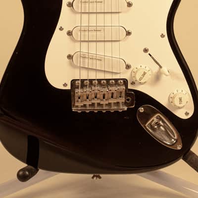 3Pick-ups Fender MST-32 Mini Stratocaster MIJ image 3