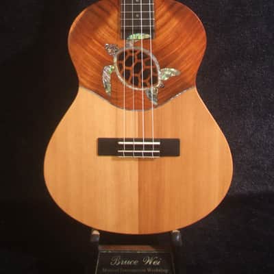 Handmade Baritone Ukulele, Solid Hawaiian Koa, Spruce & Acacia, 4 String, Turtle Soundhole, Soft-bag Bruce Wei UG19-2328 image 8