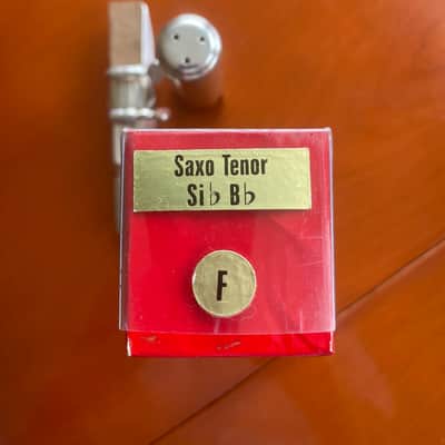 Selmer 'JAZZ' Silver Mouthpiece 'F' with Ligature and cap - Silver image 2