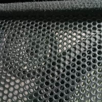 the box MA120 MKII Active Woofer de 12" y Tweeter 120W (RMS a 4 Ohmios) 80Hz - 16KHz +/-3dB SPL máximo: 120dB image 6