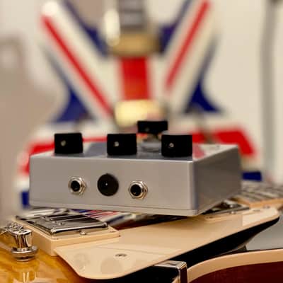 Flattley Centurion ~ Transparent Overdrive ~ Silver Range ~ Includes FREE Power Supply image 4